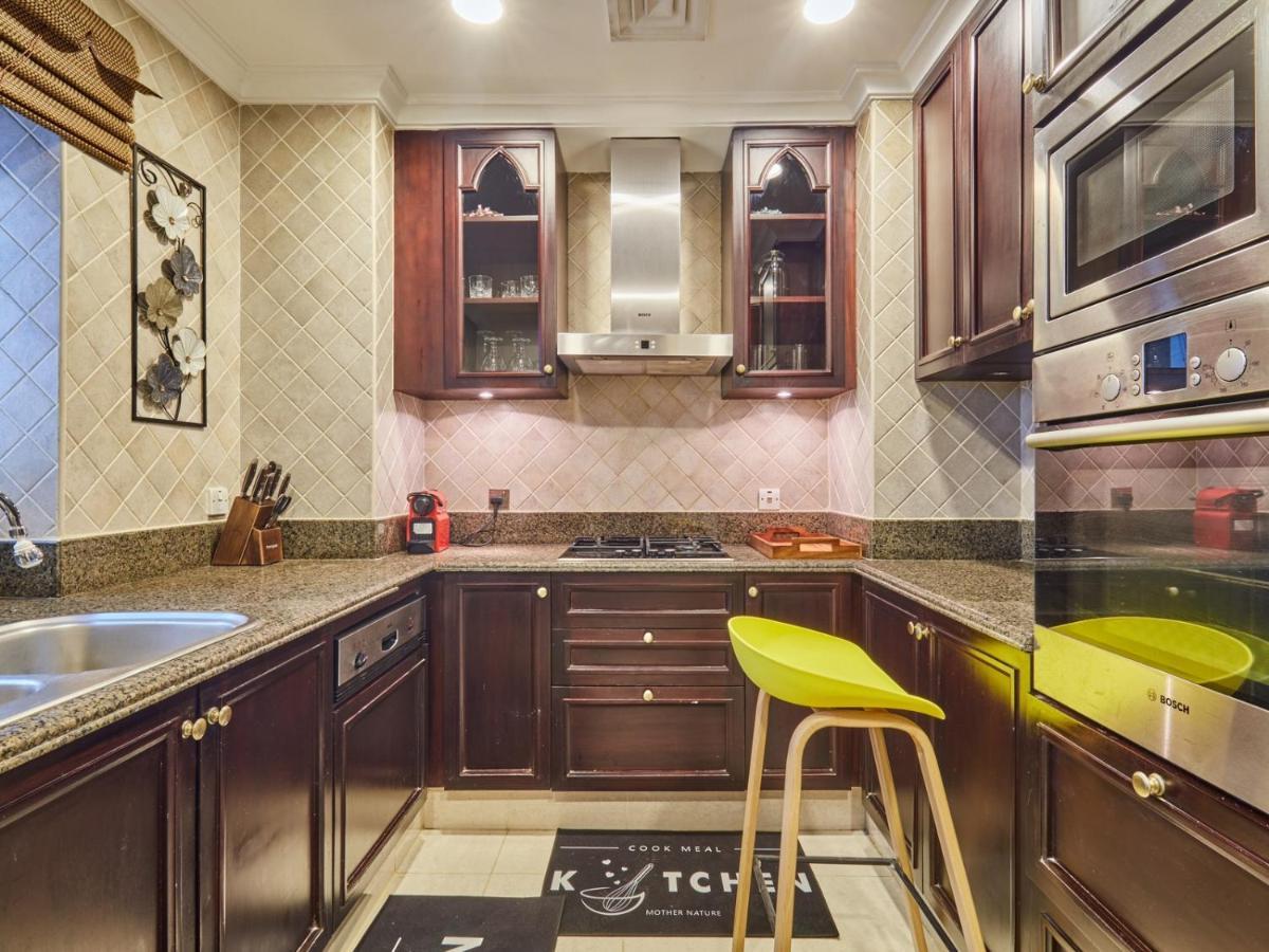 Burj Khalifa Partial View Peak Living Luxury 2Br Souk Al-Bahar Beside Dubai Mall-Golden Homes Exterior foto