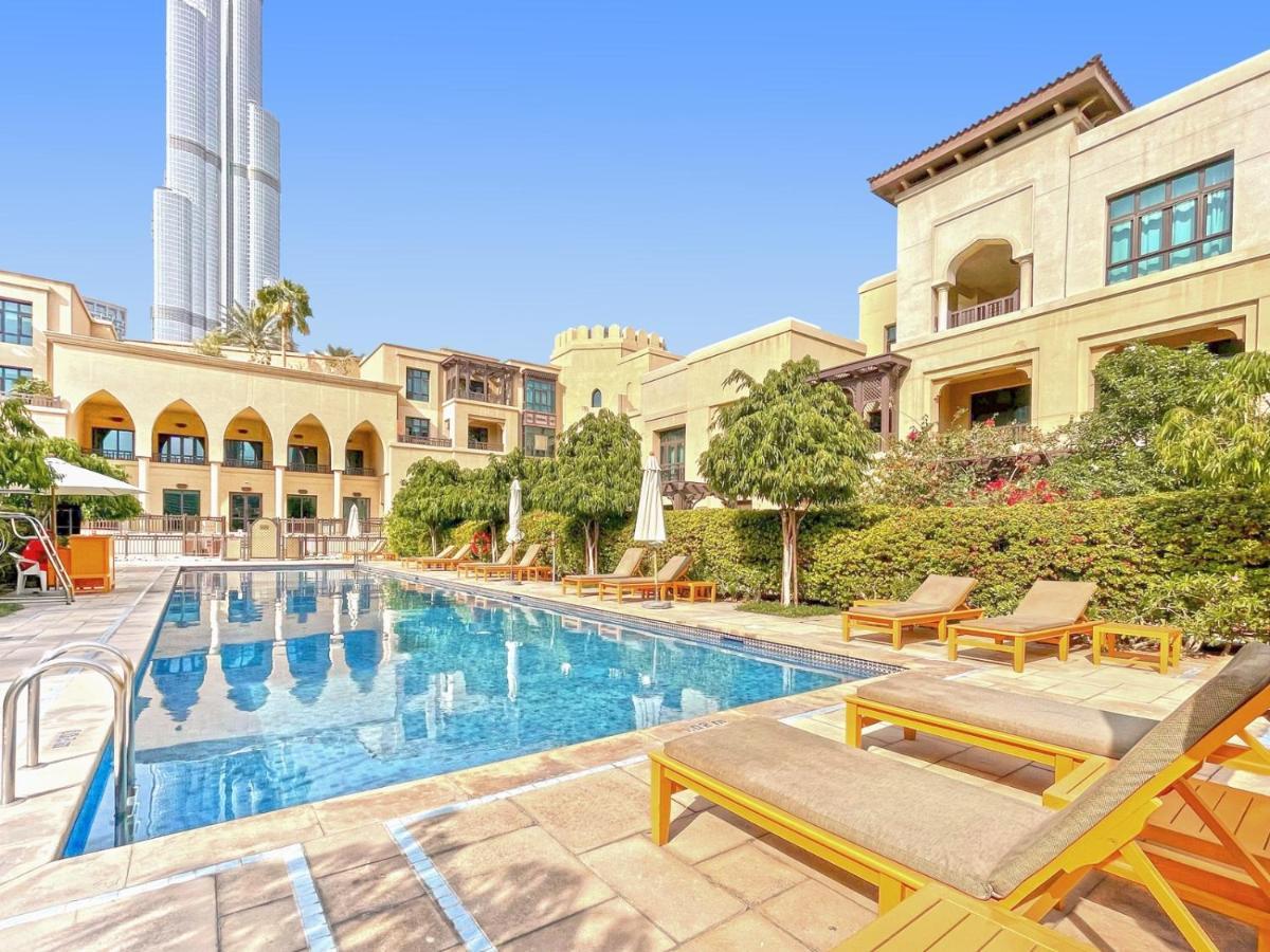 Burj Khalifa Partial View Peak Living Luxury 2Br Souk Al-Bahar Beside Dubai Mall-Golden Homes Exterior foto