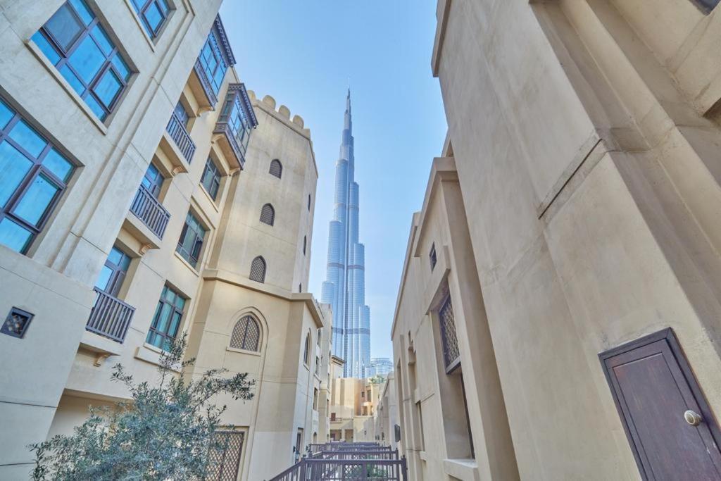 Burj Khalifa Partial View Peak Living Luxury 2Br Souk Al-Bahar Beside Dubai Mall-Golden Homes Exterior foto