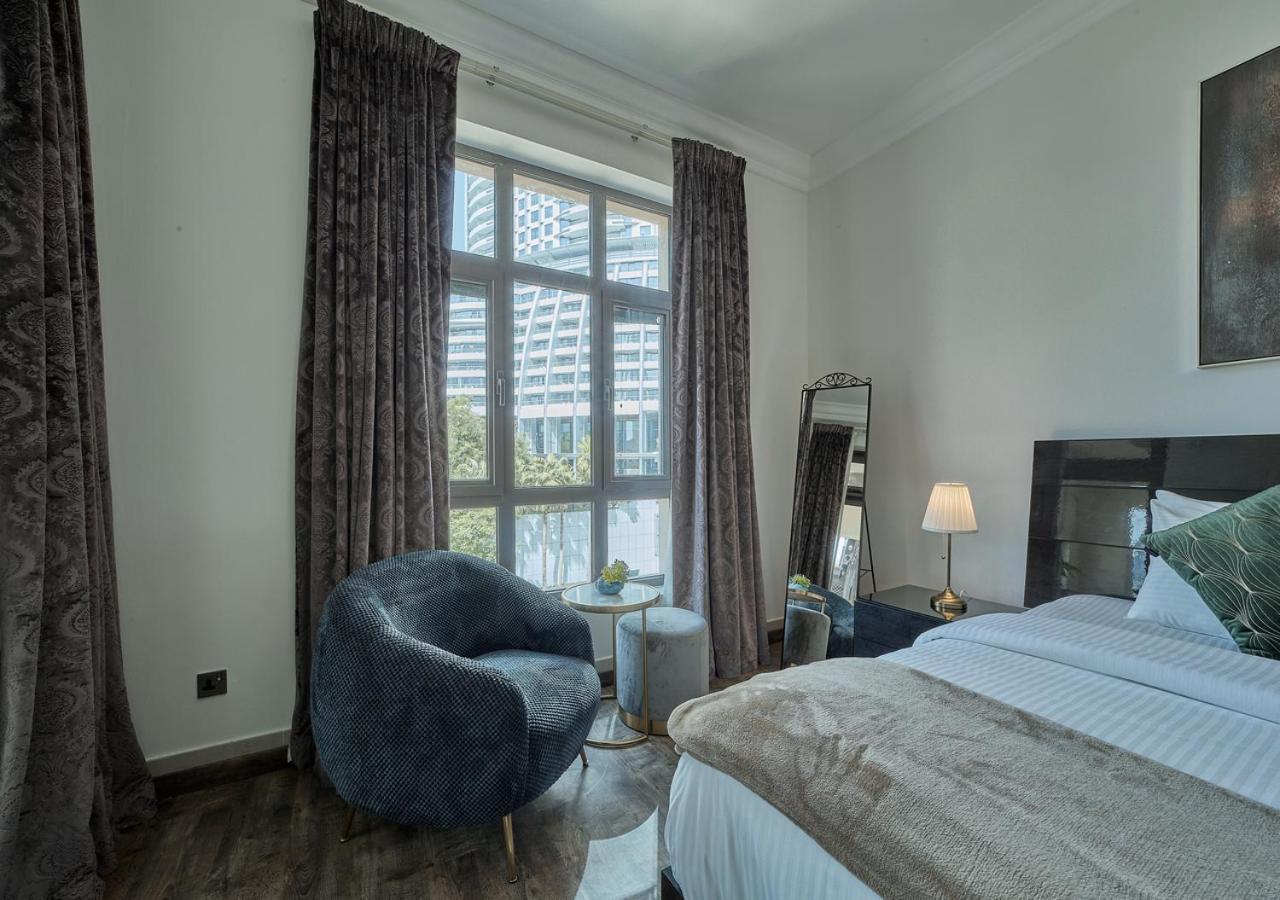 Burj Khalifa Partial View Peak Living Luxury 2Br Souk Al-Bahar Beside Dubai Mall-Golden Homes Exterior foto